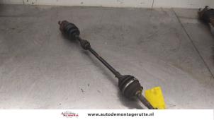 O175028 Gebruikte cardanas rechts-voor (vwa) Nissan Micra