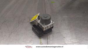 O175034 Gebruikte abs pomp Citroen C4 Picasso