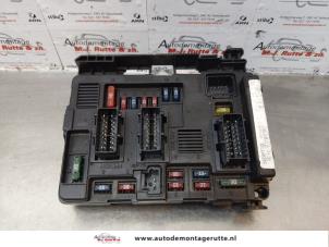 O175050 Gebruikte zekeringkast Peugeot 206