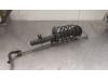 Gebruikte Voorpoot links Peugeot 208 O175102