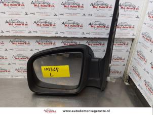 O175109 Gebruikte spiegel buiten links Mercedes Vito