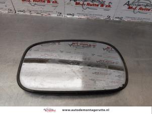 O175166 Gebruikte spiegelglas rechts Nissan Micra