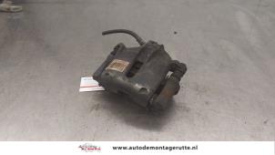 O175201 Gebruikte remklauw (tang) rechts-voor Peugeot 208