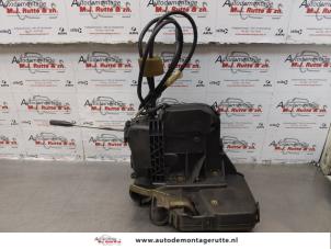 O175235 Gebruikte portierslot mechaniek 4deurs rechts-voor Mercedes E-Klasse