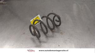 O175238 Gebruikte veerschroef achter Nissan Note