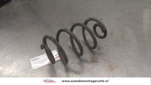 O175240 Gebruikte veerschroef achter Nissan Note