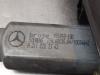 Gebruikte Ruitmechaniek 4Deurs links-achter Mercedes E-Klasse O175262