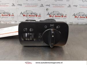 O175277 Gebruikte schakelaar licht Seat Toledo