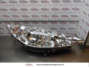 O175293 Gebruikte koplamp rechts Peugeot 308