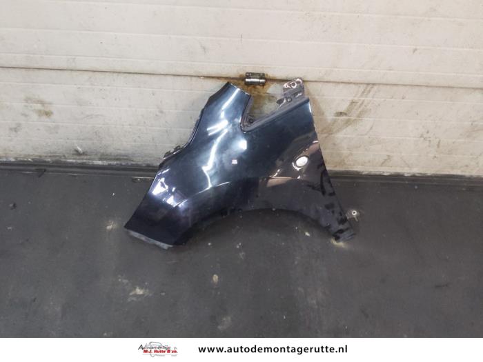 Gebruikte Spatbord links-voor Ford KA O175474