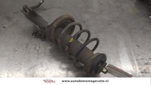 O175518 Gebruikte veerpoot rechts-voor Citroen C4