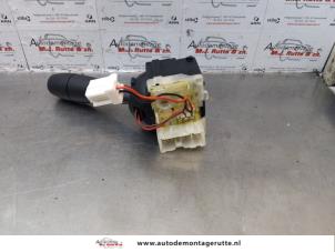 O175561 Gebruikte richtingaanwijzer schakelaar Smart Fortwo