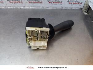 O175562 Gebruikte ruitenwis schakelaar Smart Fortwo