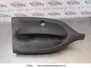 O175563 Gebruikte portiergreep 2deurs links Smart Fortwo