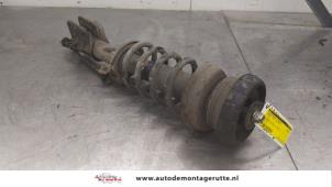 O175598 Gebruikte schokdemperpoot links-voor Renault Trafic