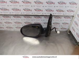O175625 Gebruikte spiegel buiten links Ford KA