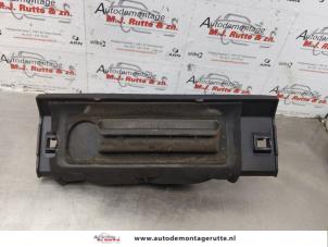 O175688 Gebruikte schakelaar achterklep Peugeot 206 PLUS