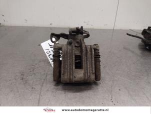 O175716 Gebruikte remklauw (tang) rechts-achter Volkswagen Passat