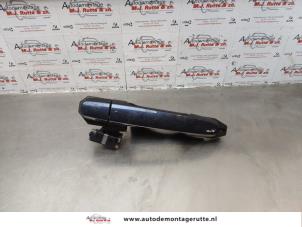 O175750 Gebruikte deurgreep 4deurs links-achter Peugeot 108