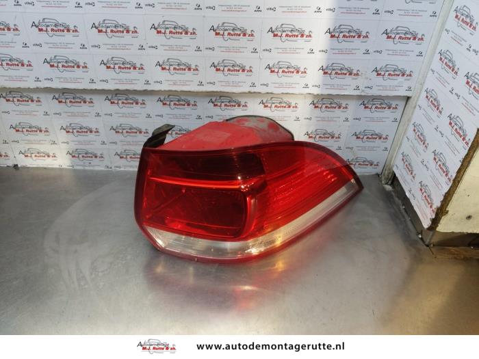 Gebruikte Achterlicht rechts Volkswagen Golf O175776