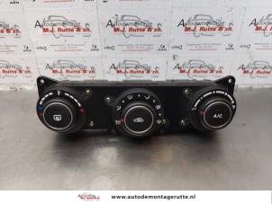 O175842 Gebruikte chaufage bedieningspaneel Kia Cee'D