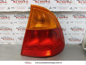 O175876 Gebruikte achterlicht rechts BMW 3-Serie