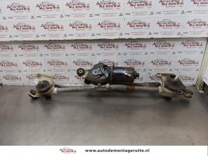O175927 Gebruikte ruitenwismotor+mechaniek Nissan Micra
