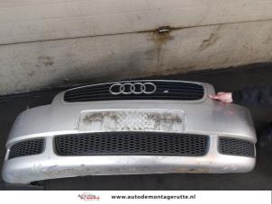 O176043 Gebruikte bumper voor Audi TT
