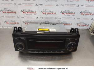 O176071 Gebruikte radio Mercedes B-Klasse