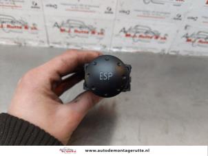 O176092 Gebruikte esp schakelaar Audi TT