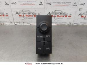 O176117 Gebruikte navigatie bedienings paneel Audi TT