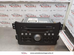 O176128 Gebruikte radio Suzuki Splash