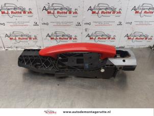 O176227 Gebruikte portiergreep 4deurs links-voor Skoda Fabia