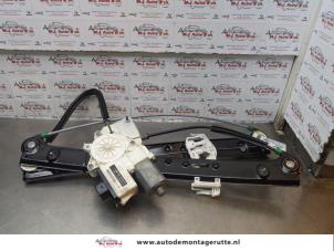 O176327 Gebruikte ruitmechaniek 4deurs rechts-voor BMW X3