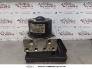 O176353 Gebruikte abs pomp Mercedes C-Klasse