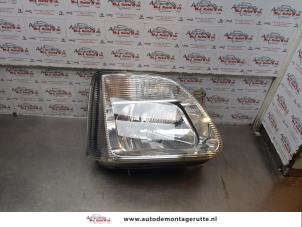 O176412 Gebruikte koplamp rechts Suzuki Wagon R+
