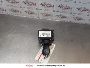 O176478 Gebruikte kontaktslot elektronisch Mercedes B-Klasse