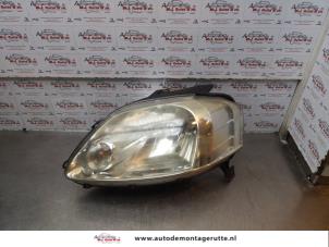 O176490 Gebruikte koplamp links Volkswagen Fox