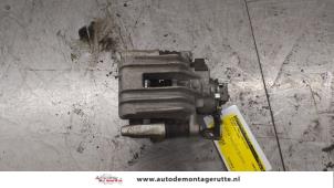 O176498 Gebruikte remklauw (tang) links-achter Volkswagen Golf