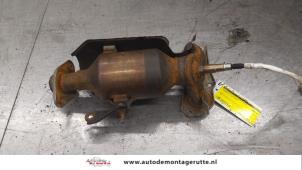O176516 Gebruikte uitlaatspruitstuk + katalysator Citroen C1