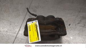 O176514 Gebruikte remklauw (tang) links-voor Ford Transit