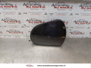 O176601 Gebruikte spiegelglas links Peugeot 207