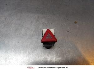 O176627 Gebruikte schakelaar paniekverlichting Volkswagen Transporter