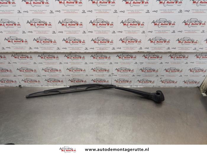 Gebruikte Ruitenwisserarm achter Volkswagen Caddy O176634