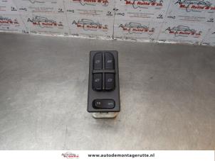 O176635 Gebruikte combischakelaar ramen Saab 9-5