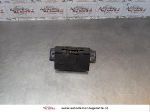 O176652 Gebruikte handgreep achterklep Chevrolet Spark