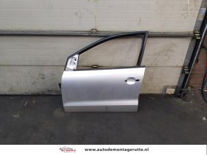 O176817 Gebruikte portier 4deurs links-voor Volkswagen Polo