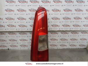 O176865 Gebruikte achterlicht links Volvo XC70