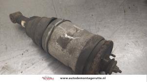 O176890 Gebruikte veerpoot rechts-achter Landrover Range Rover