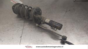 O176895 Gebruikte voorpoot rechts Volkswagen Polo